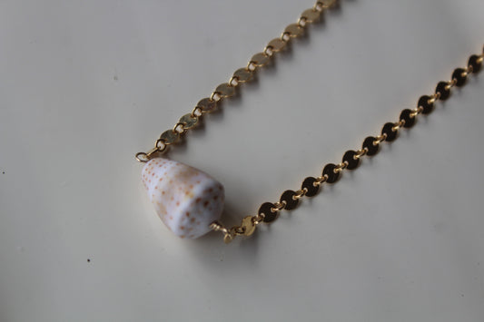 Colored flea cone necklace